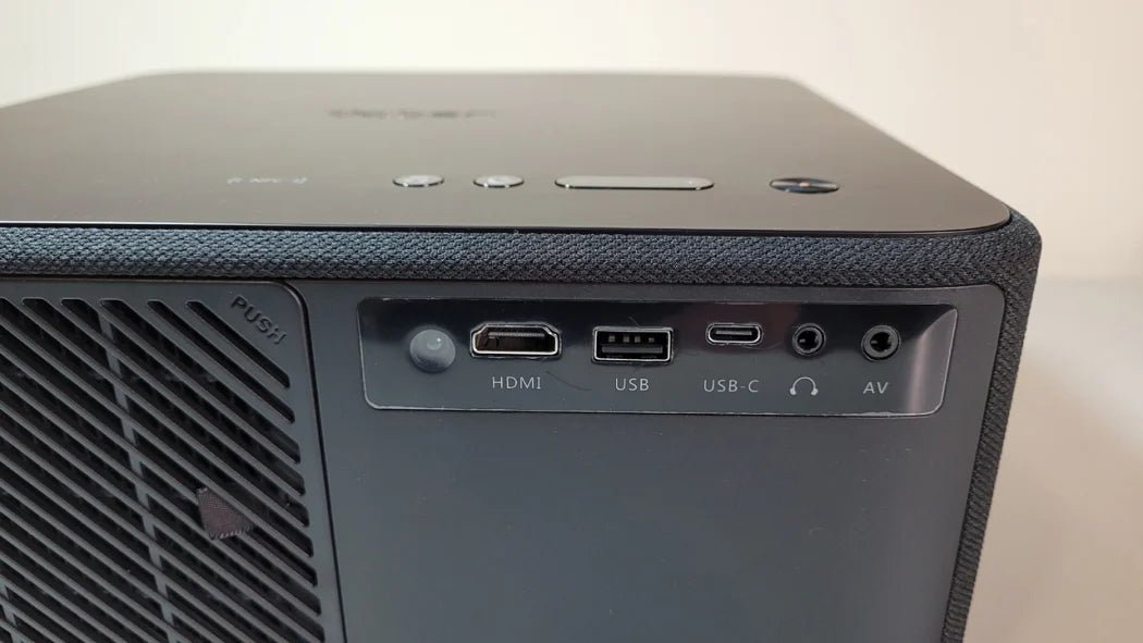 Proyector YABER K2s 4K con Android TV 800 lúmenes ANSI WiFi 6 Sonido de JBL resolución 1920*1080P - SILYMX