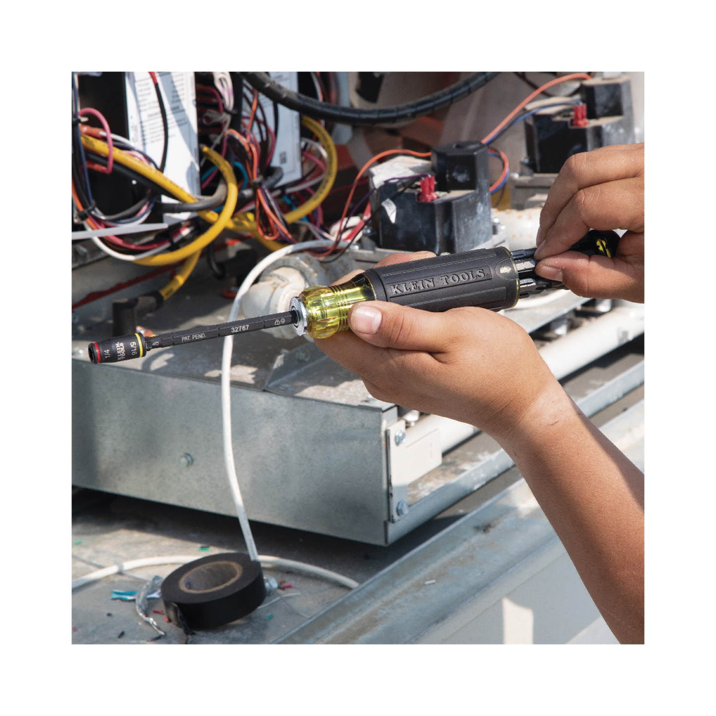 Desarmador 14 en 1 para HVAC de Longitud Ajustable, con Dado Girado KLEIN TOOLS 32304 - Imagen 2