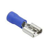 Terminal tipo hembra aislada 0.250 16 - 14 AWG Azúl Paquete de 25 piezas AE55095 - SILYMX