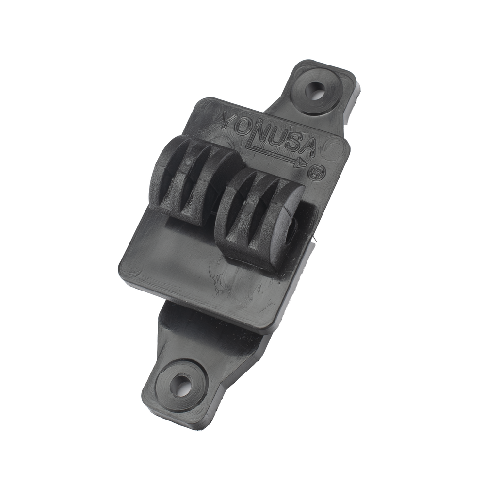 Aislador de Paso Negro para cercos eléctricos YONUSA resistente al clima extremo AP101