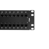 Panel de Parcheo Belden Cat6+ Categoría 6 KeyConnect 2U 48 Puertos Totalmente cargado Color Negro AX103255 - SILYMX