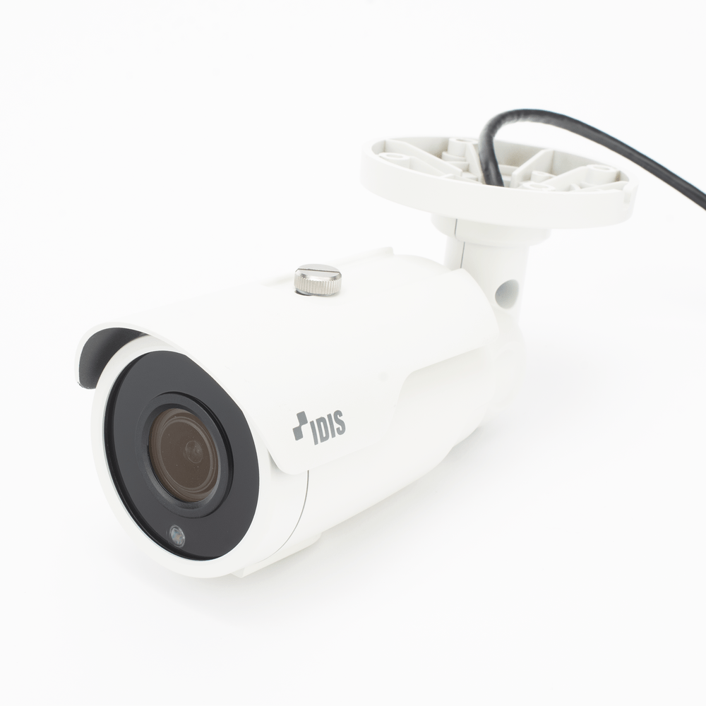 Cámara Bala IP 5MP LENTE MOT 2.7 - 13.5 MM |Compatible Con Terceros API , Onvif Profile S/T IK10 IP67 30M IR H.265 SOPORTA E/S ALARMA SOPORTA E/S AUDIO DCT2531WR - SILYMX