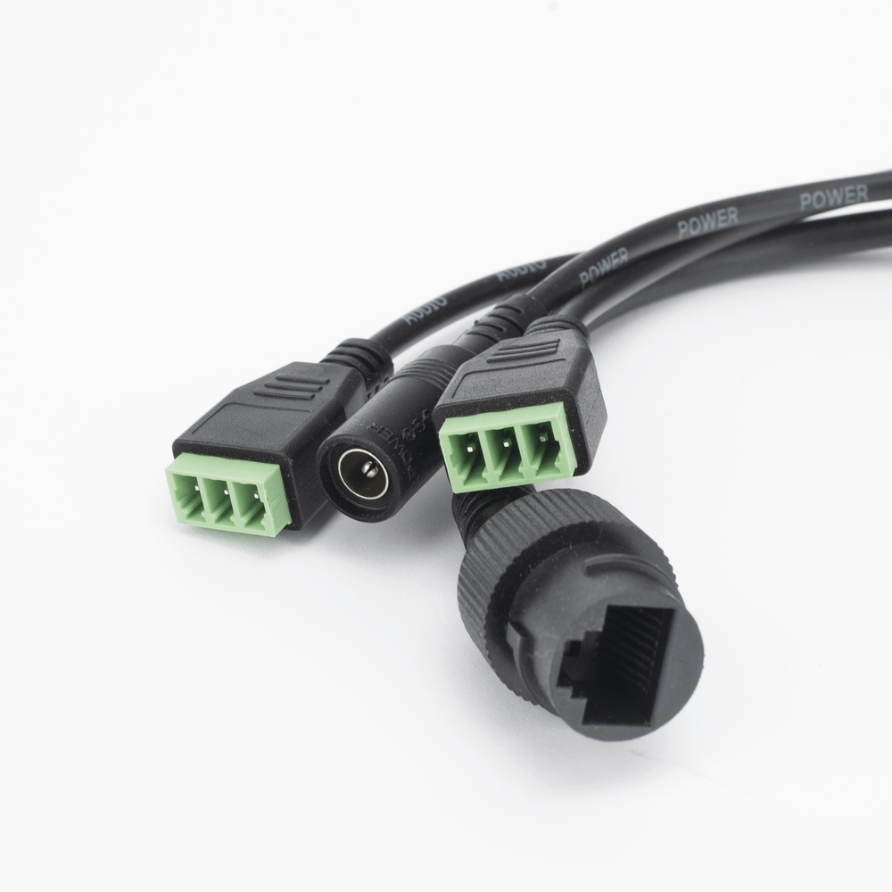 Cámara Bala IP 5MP LENTE MOT 2.7 - 13.5 MM |Compatible Con Terceros API , Onvif Profile S/T IK10 IP67 30M IR H.265 SOPORTA E/S ALARMA SOPORTA E/S AUDIO DCT2531WR - SILYMX