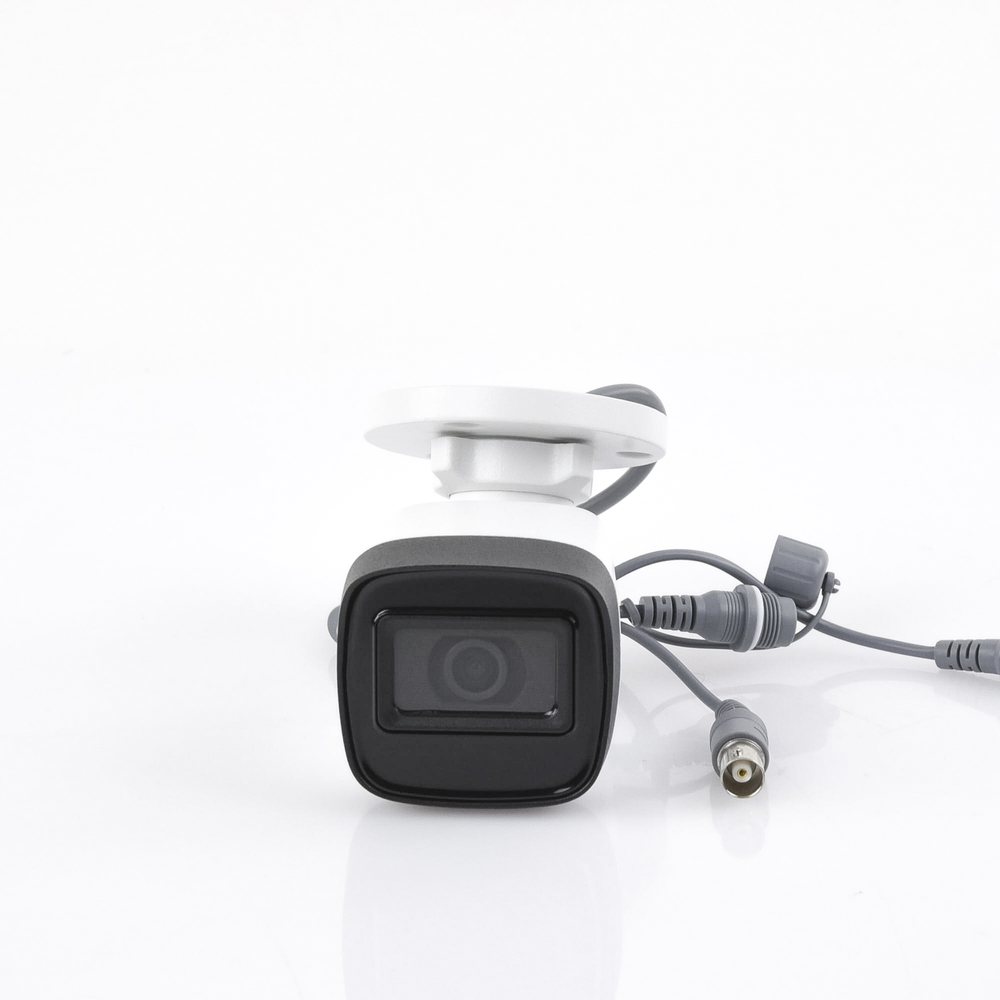 Cámara Bala Hikvision TURBOHD 5 Megapixel Lente 2.8 mm 4 Tecnologías (TVI/AHD/CVI/CVBS) 30 mts SMART IR EXIR Exterior IP67 dWDR DS-2CE16H0T-ITF(C) - SILYMX