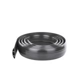 Canaleta flexible negra de PVC auto extinguible, para instalaciones eléctricas en piso ó zóclo (Rollo de 25mts.) (9300-05040) - SILYMX