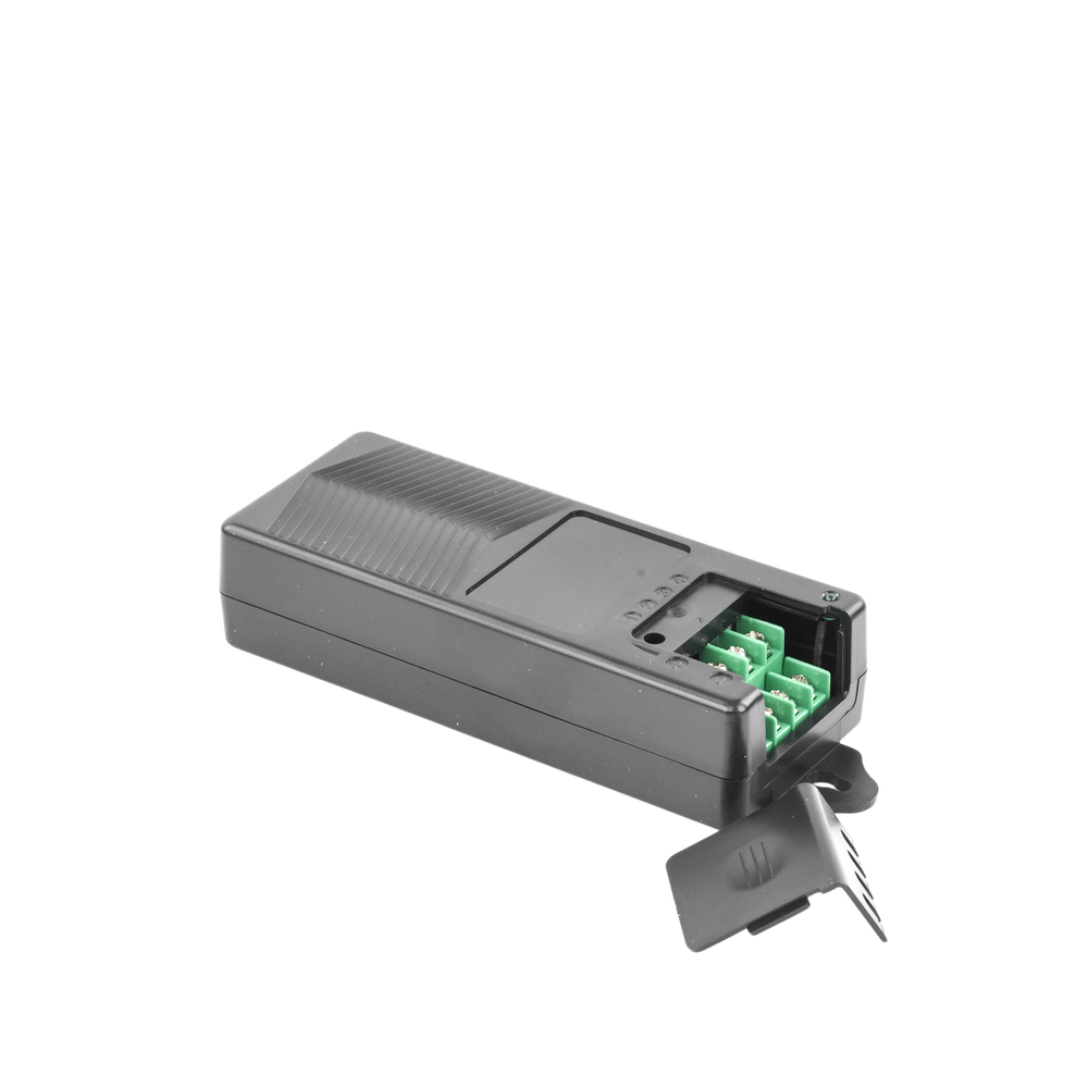 Fuente de Alimentación de 4 Salidas de 11 - 15 Vcc 5 Amper 110- 240 V Fusible Termico 3 Amper por Salida PS-12-DC-4C - SILYMX