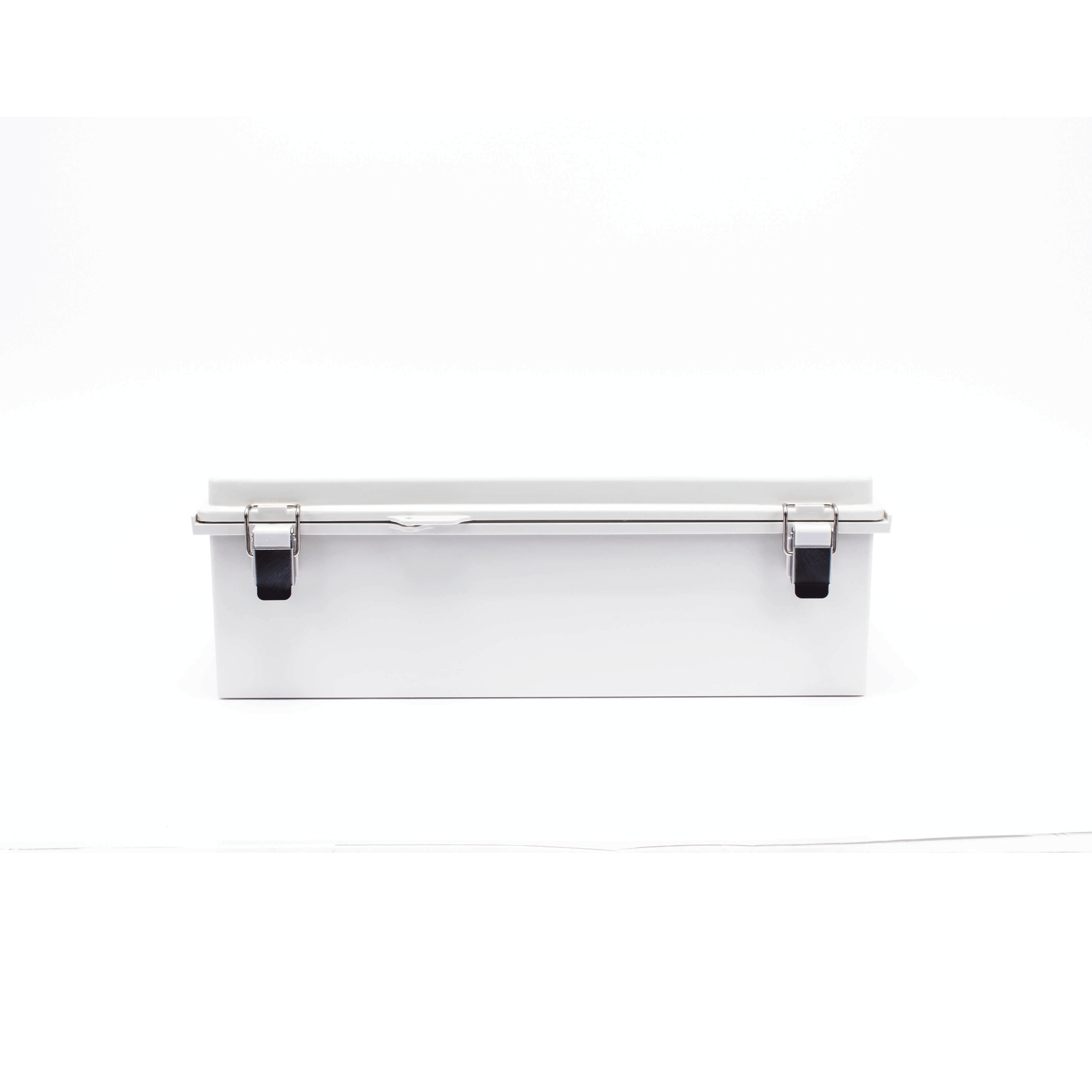 Gabinete de Plástico ABS, Uso en Intemperie IP66 (350 x 460 x 160 mm) Cierre por Broche Inoxidable y Permite Cerrado con Candado y Llave PST-3546-16E