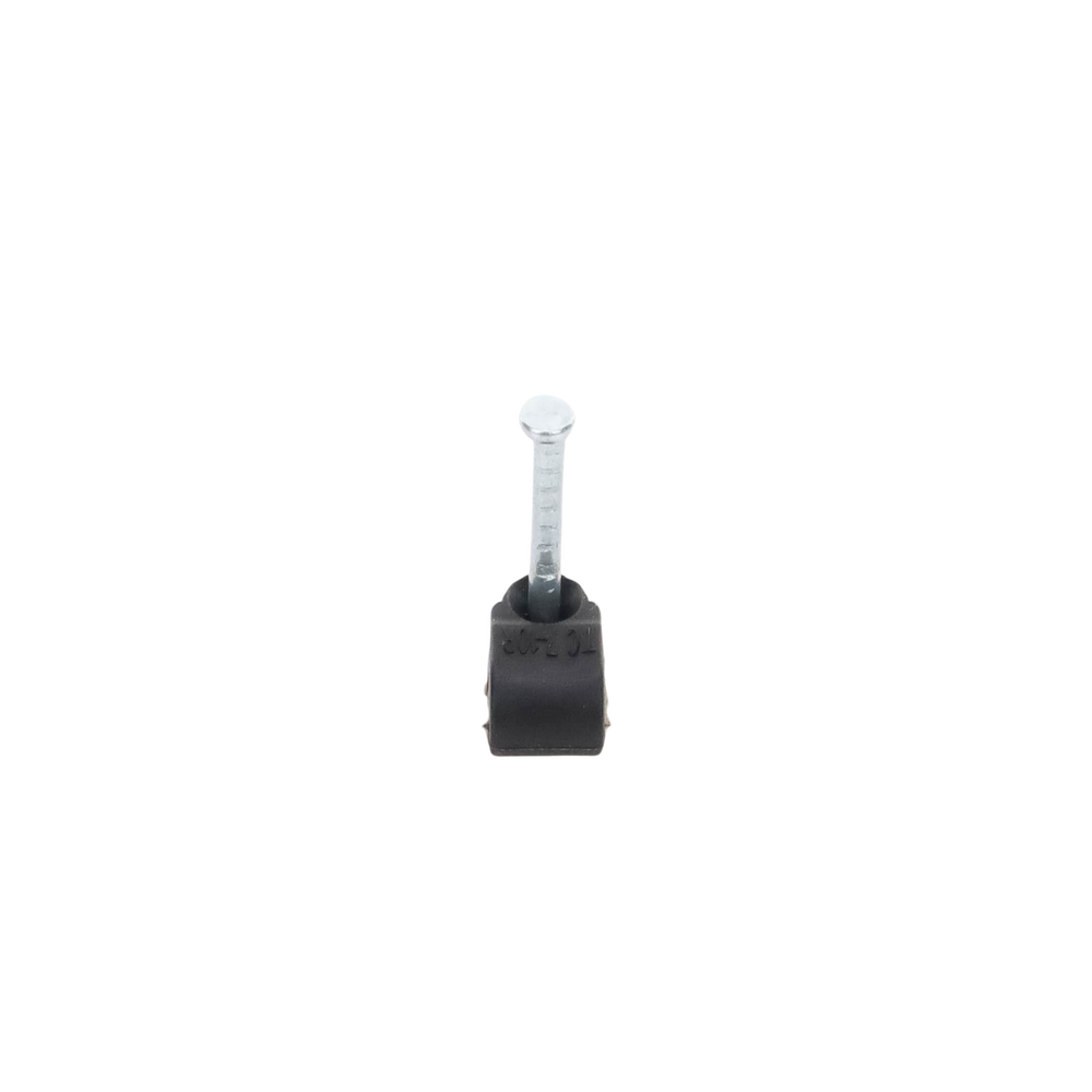 Grapa reforzada para cable redondo de 7mm con clavo de 1" color negro (100pzs) (3103-00301) TC-710-RC1 - SILYMX