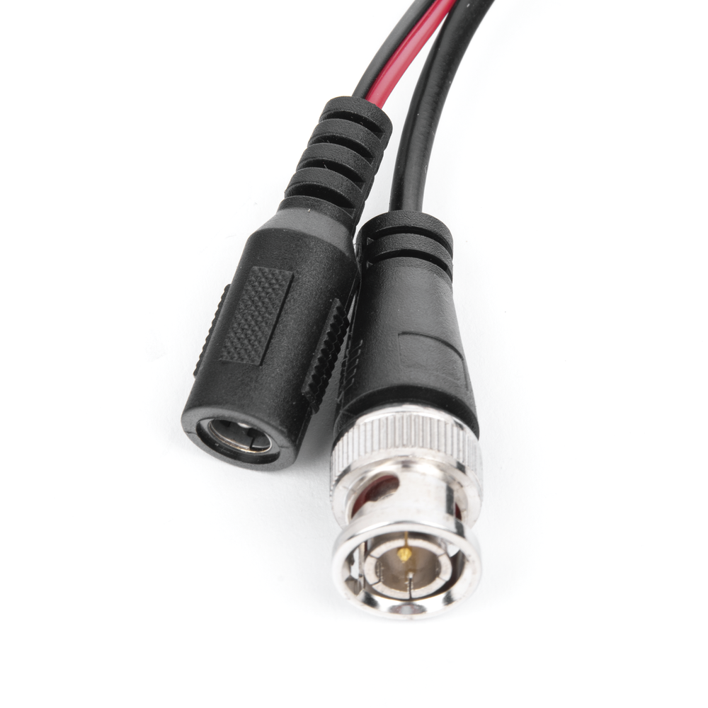 Kit de transceptores activos con conector para alimentación (12V/24Vcc/AC) TurboHD Distancia de hasta 150 m en 4K - SILYMX