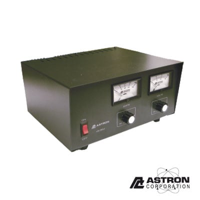 Fuente de poder 13.8Vcc, 35A, lineal, voltaje y corriente variable con medidores - SILYMX