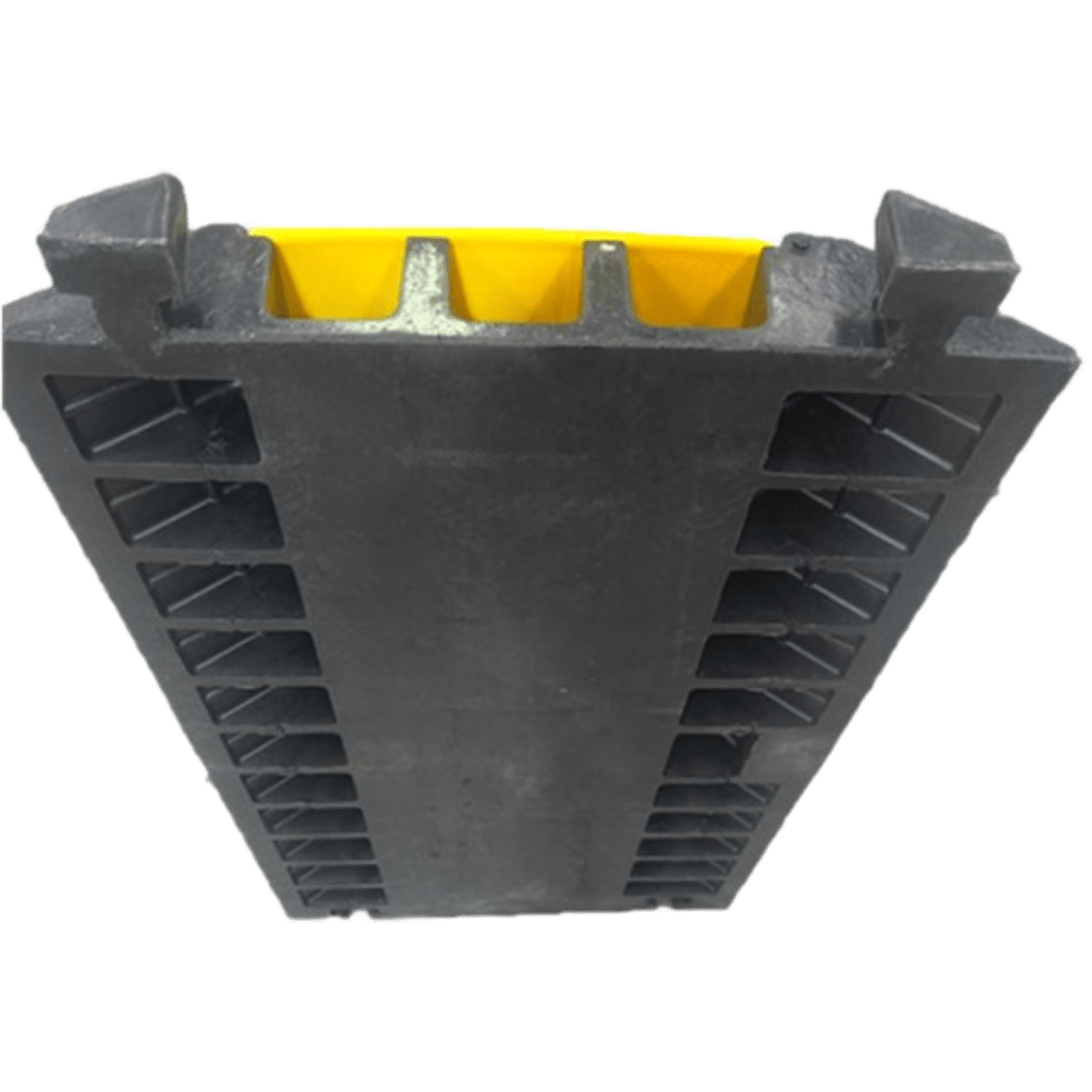 Protector de Cable de 3 Canales Base de Goma Tapa de Plástico del Canal 56x55MM Capacidad de Carga 6.1 Toneladas Longitud 90 cm  50 cm Altura 7.5 cm - SILYMX