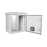 Kit Gabinete Ventilado de Acero, Rack 19" 11U, IP55 Uso en Exterior (593 x 609 x 399 mm) con Placa Trasera Interior Metálica y Compuerta Inferior Atornillable. Incluye Ventilador, Ventilas, filtros, Terminal de Tierra Física.