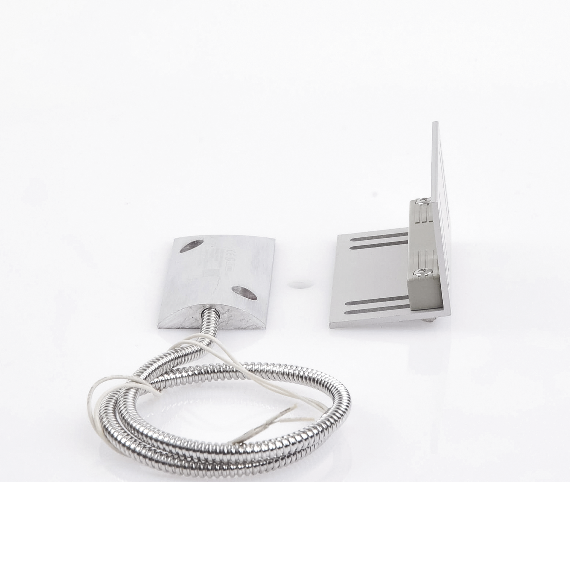 Contacto magnético para piso uso rudo con 55cm de cable blindado SFIRE - Imagen 5