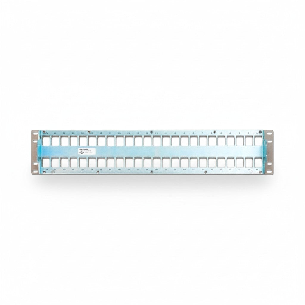 SILYMX 48-port Cat5e/6 patch panel in titanium finish, 2U rack capacity for network infrastructure.