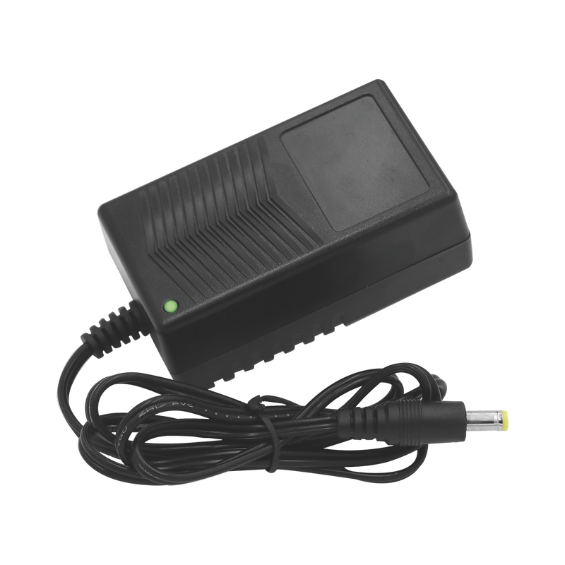 Fuente de Poder de 12 VCD Regulada / 3 Amp / Voltaje de Entrada de 100 - 240 VCA - SILYMX