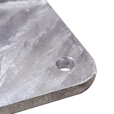 Base Para Mástil Hasta 2" Con Opresores, Base De 30 X 30 Cm Y Tubo De 50 Cm Ced. 30. Galv. Inmersión. SLM-BA-7G - SILYMX